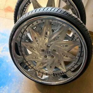 custom-forged-rucci-rims-with-vogue-luxury-car-tires