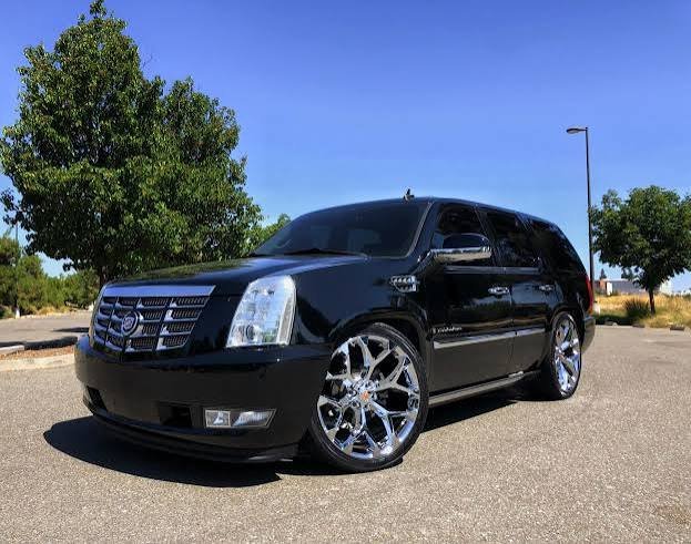 OE Replica Escalade 'Snowflake' Chrome